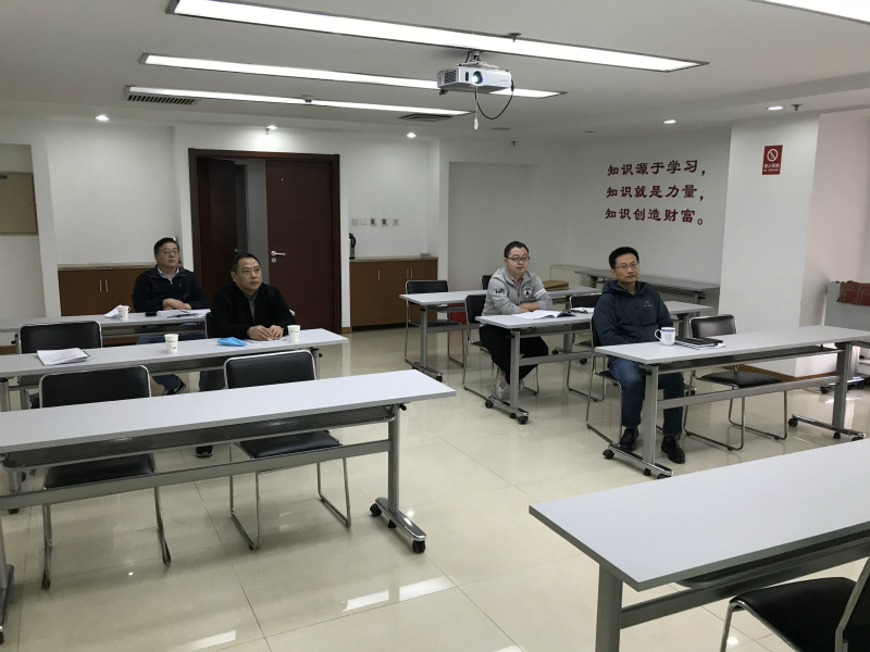 1604539706664287.jpg 紀(jì)檢會場1_meitu_1.jpg