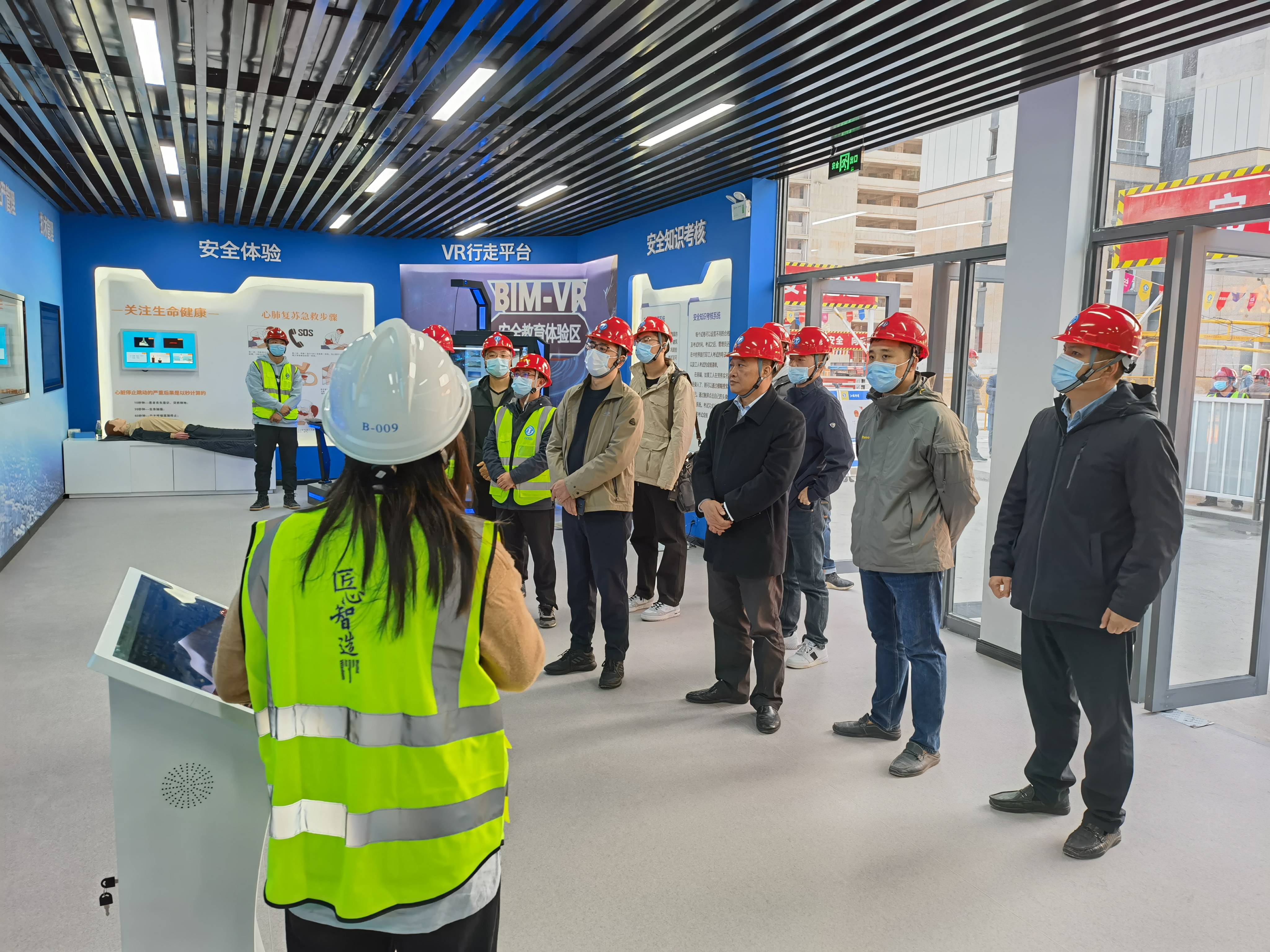 1636946504429997.jpg 公司組織員工赴揚(yáng)州項目交流學(xué)習(xí)(1).jpg